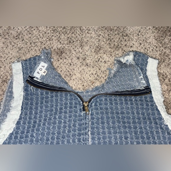 POL Denim Top with Double Gauze Flower Patches in Denim Multi Colored Size M - Picture 13 of 16